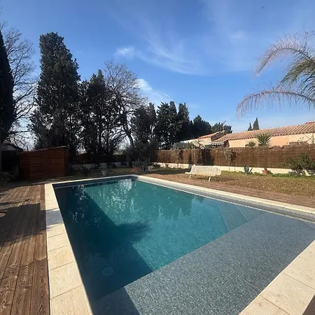 Air-conditioned With Pool * Bages